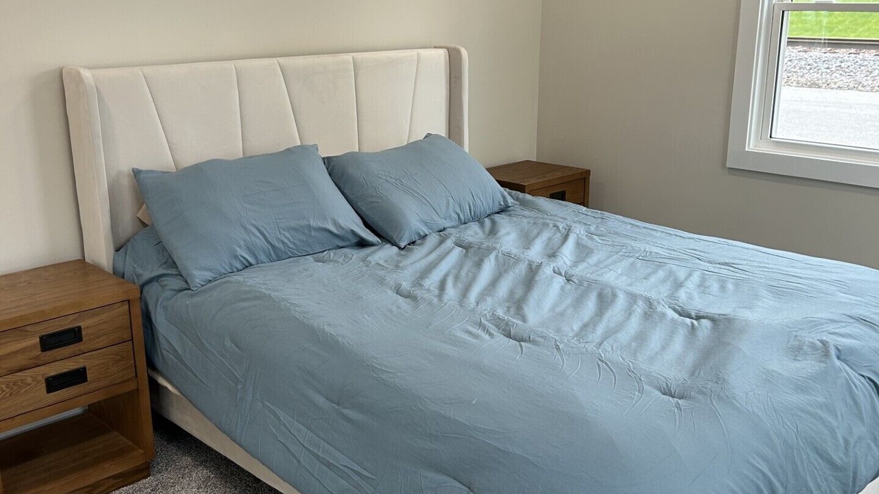 Photo of Bedroom in Scott County