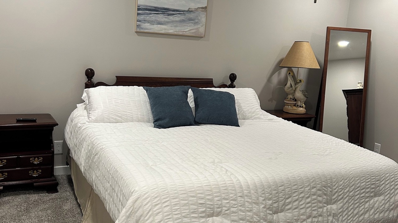 Photo of Bedroom in Scott County