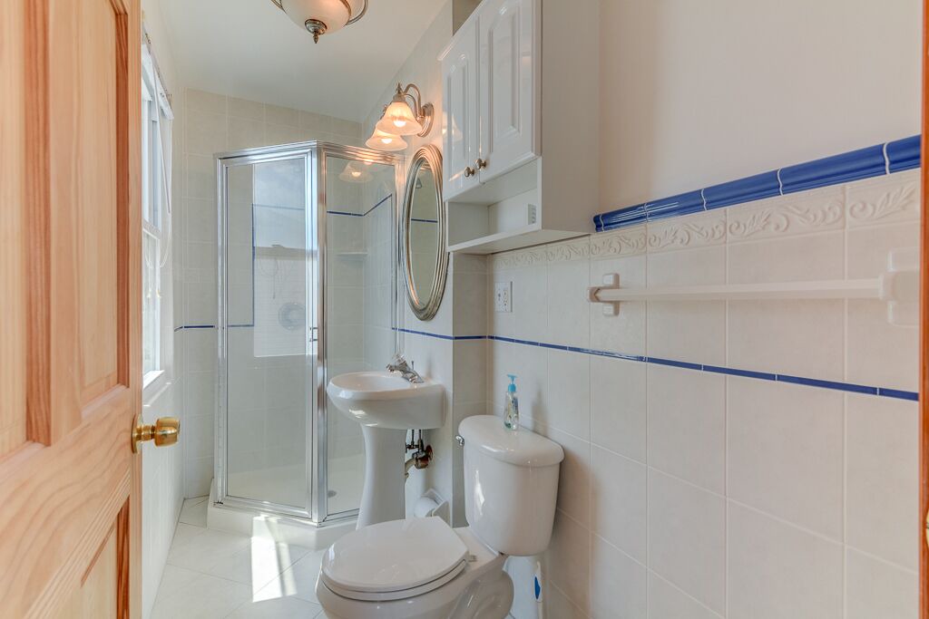 Photo of Bathroom in Ortley Beach