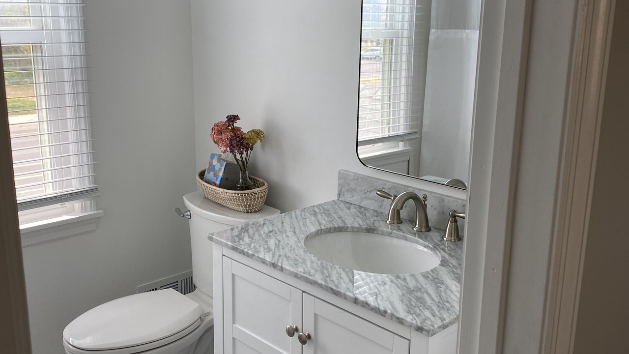 Photo of Bathroom in Mantoloking