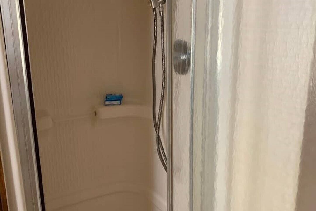 Photo of Bathroom in Guntersville