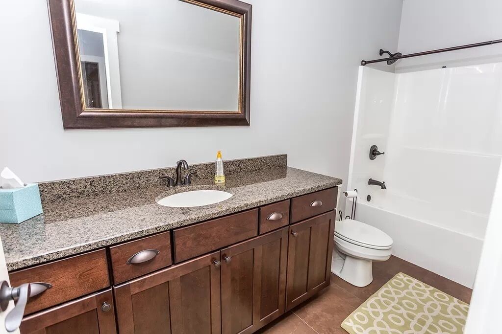 Photo of Bathroom in Loudon