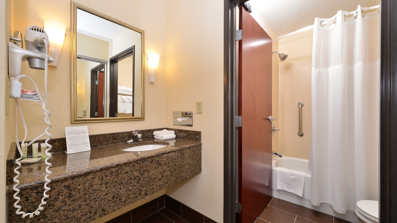 Photo of Bathroom in West Des Moines