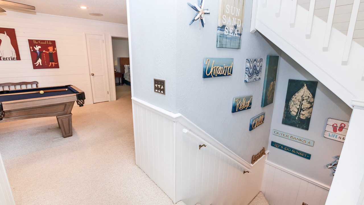 Photo of Bedroom in Corolla Light