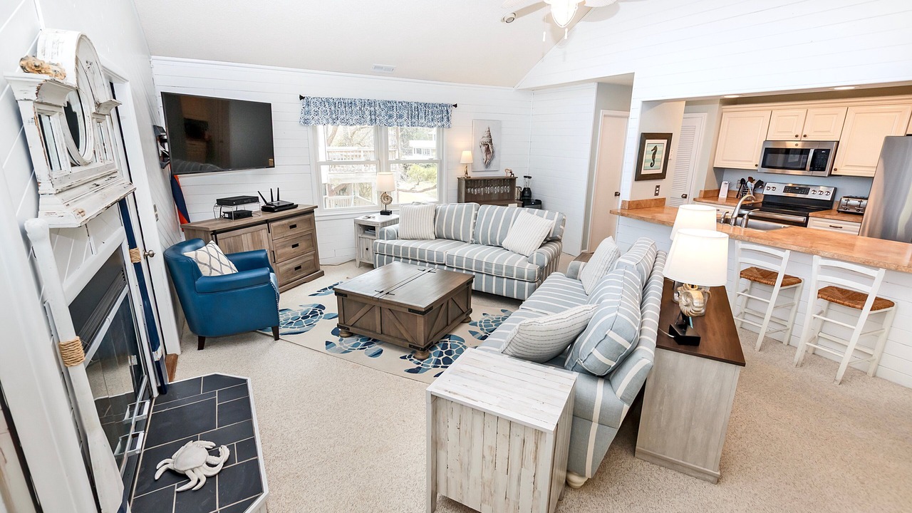 Photo of Livingroom in Corolla Light