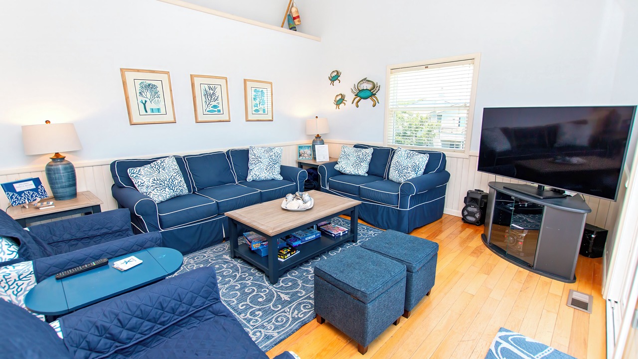 Photo of Livingroom in Whale Head Hill
