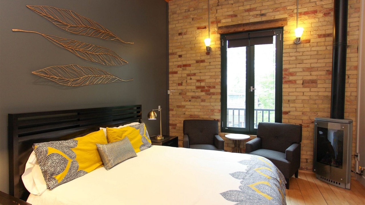 Photo of Bedroom in Saugatuck