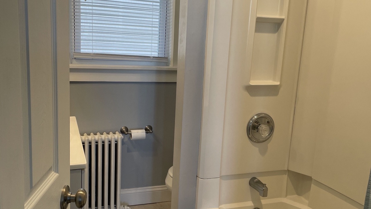 Photo of Bathroom in North End