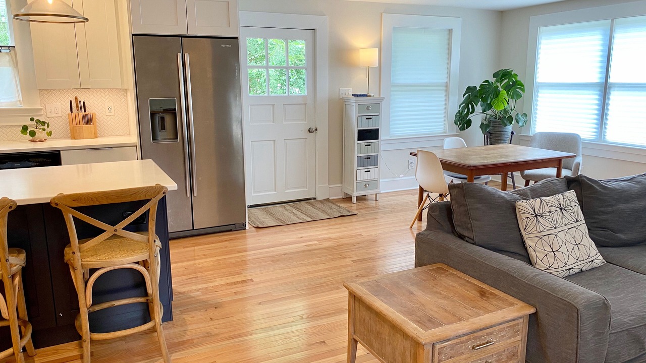 Photo of Livingroom in Eastport