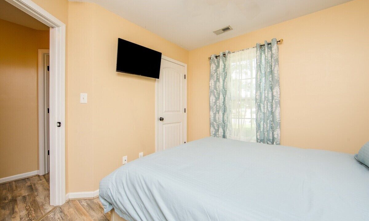 Photo of Bedroom in Fayetteville