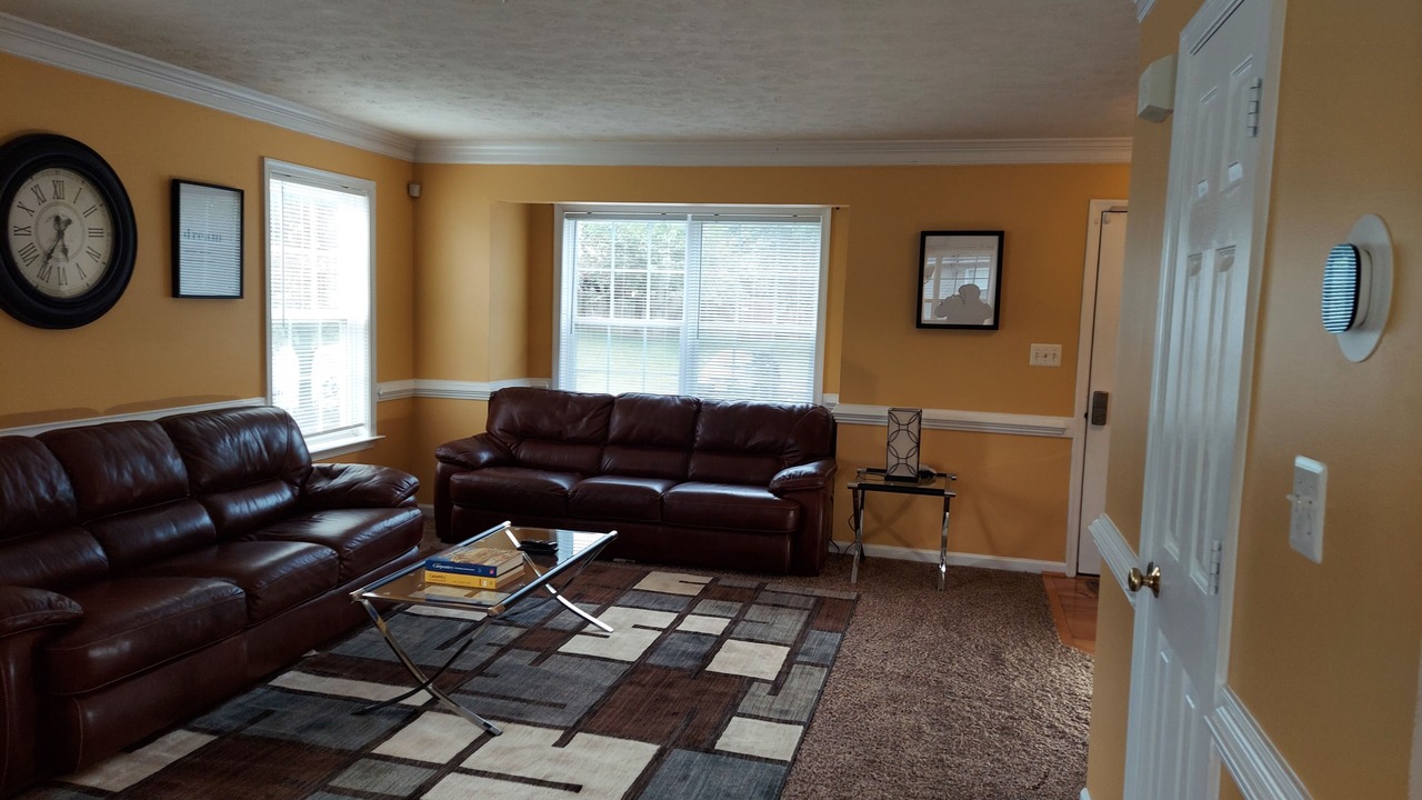 Photo of Livingroom in George Washington