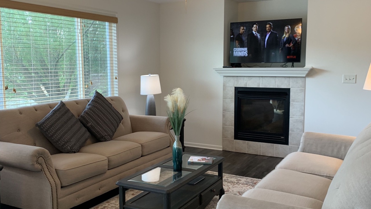 Photo of Livingroom in Urbandale