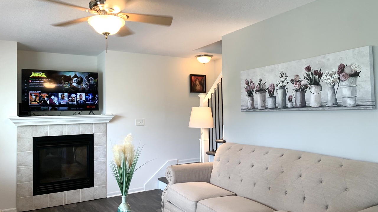 Photo of Livingroom in Urbandale