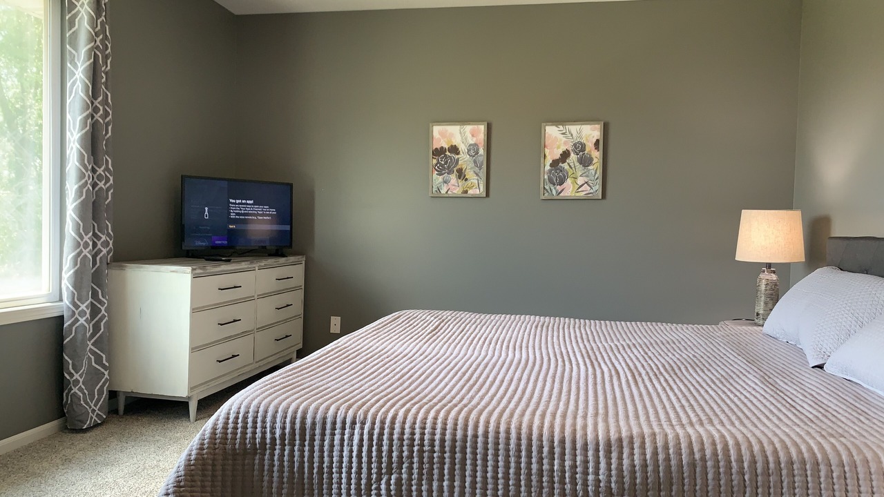 Photo of Bedroom in Urbandale