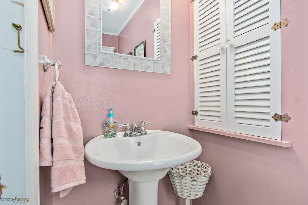 Photo of Bathroom in Stone Harbor