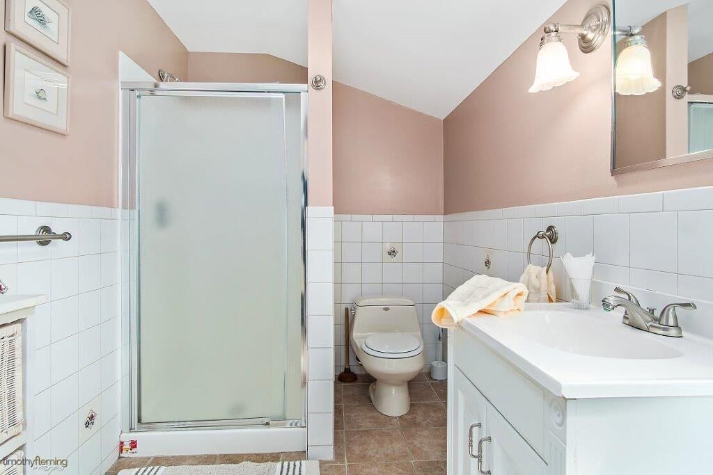 Photo of Bathroom in Stone Harbor