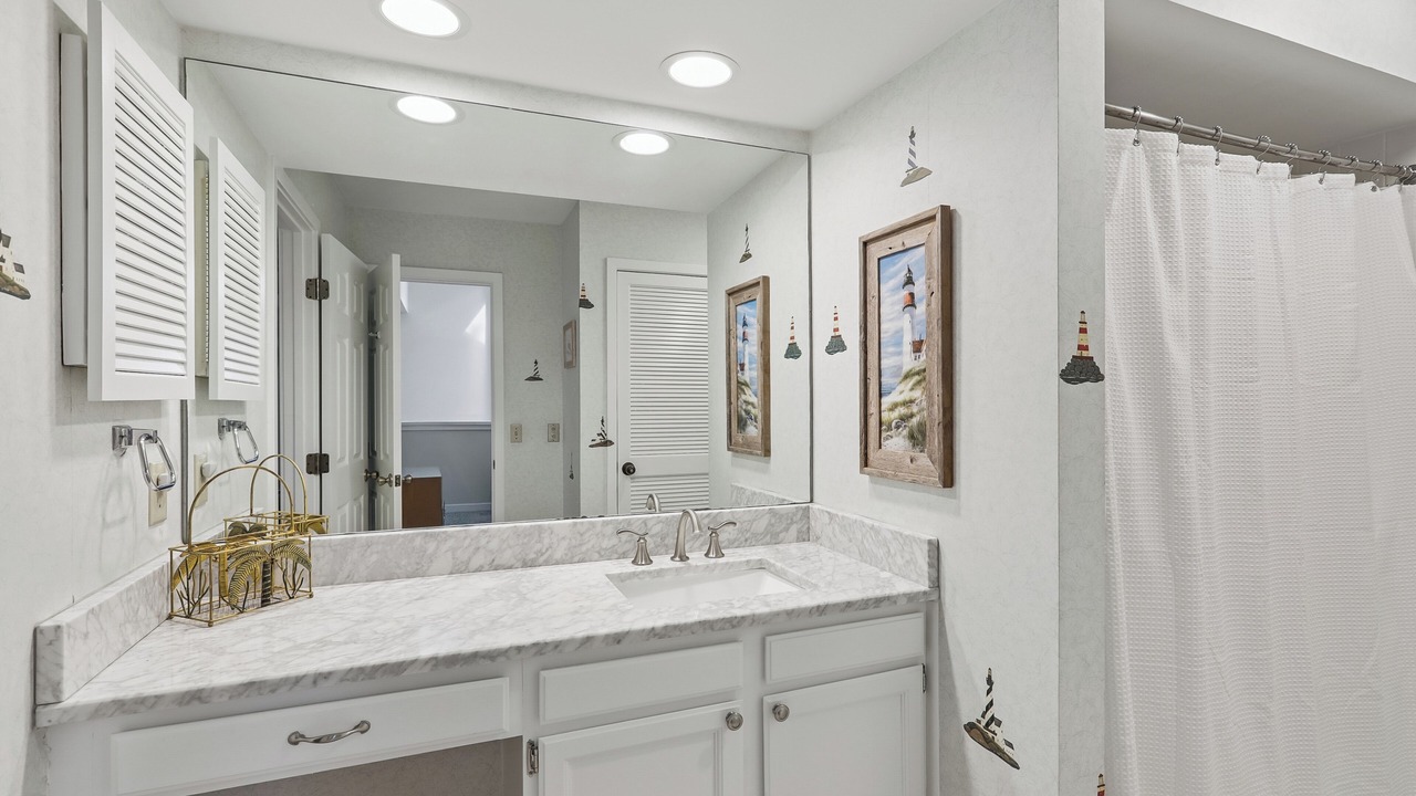Photo of Bathroom in Palmetto Dunes