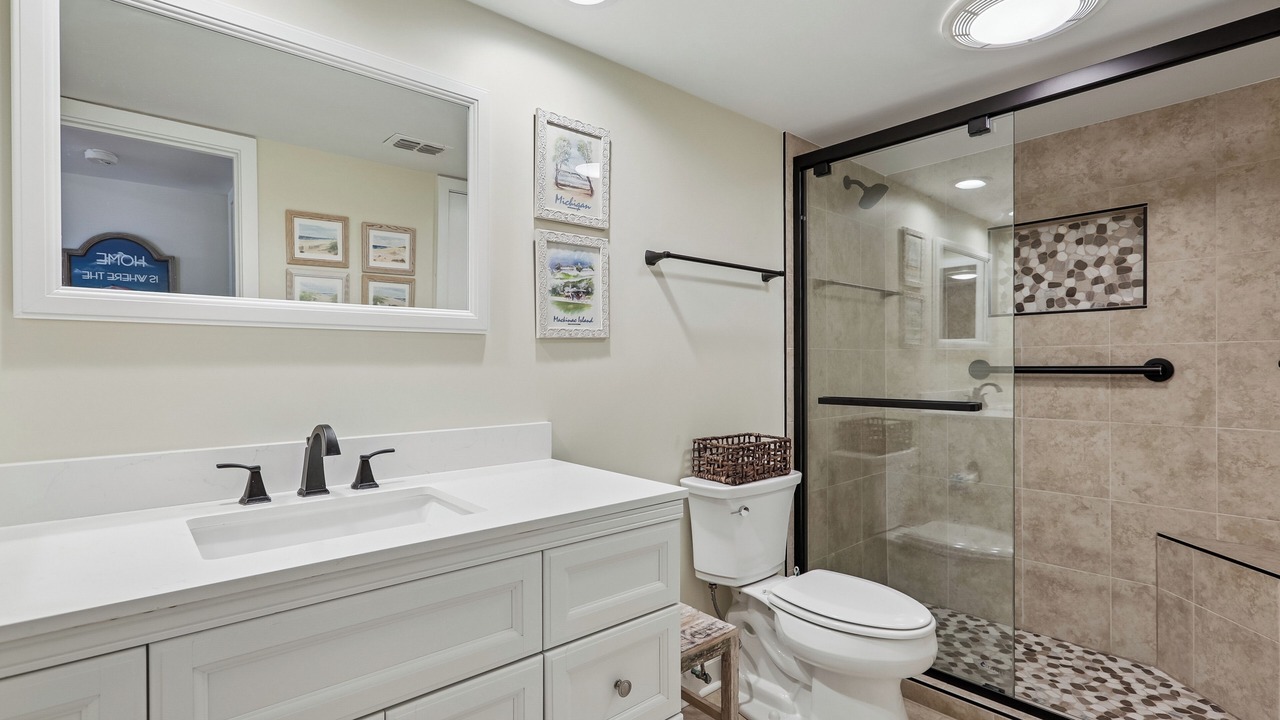 Photo of Bathroom in Palmetto Dunes