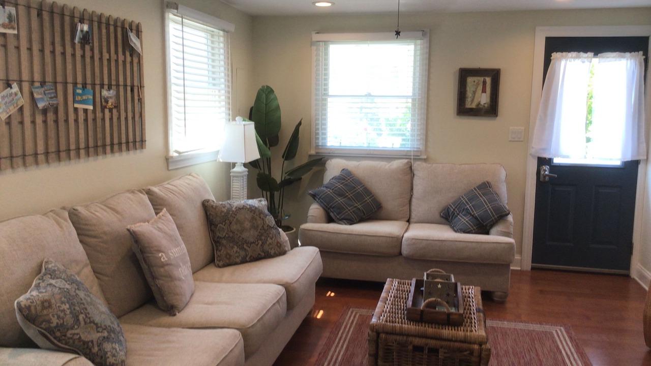 Photo of Livingroom in Ship Bottom