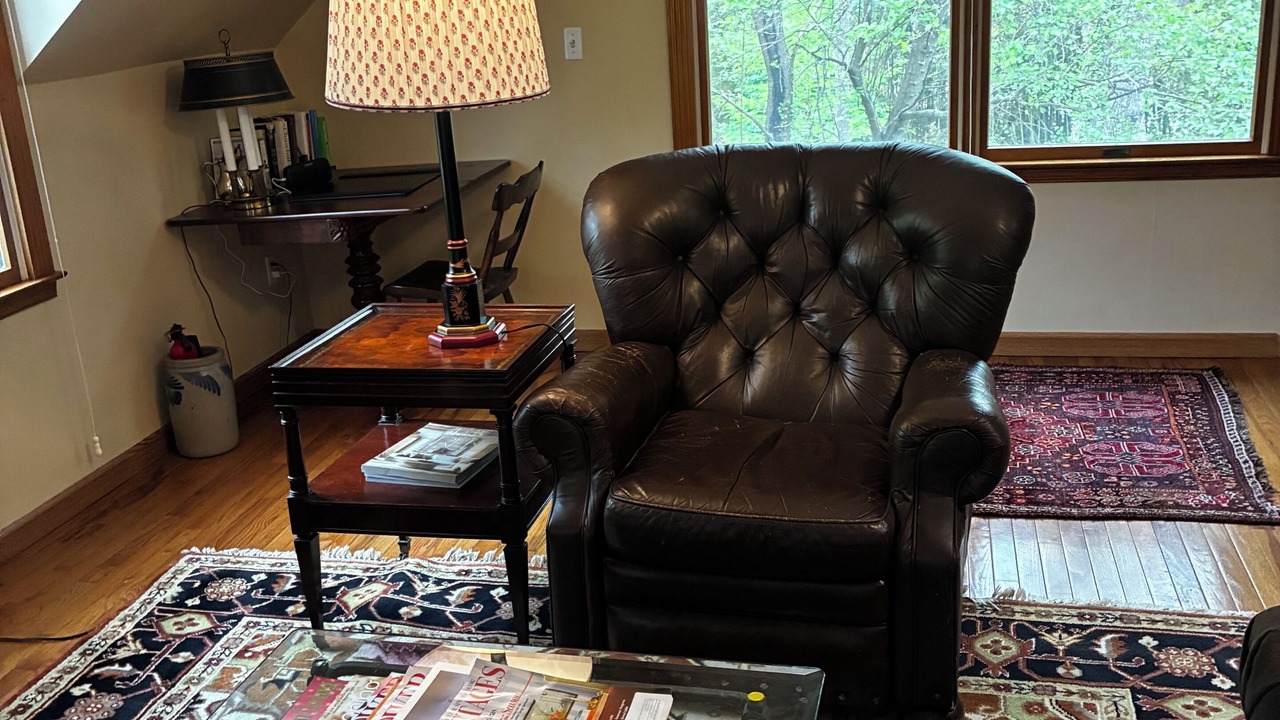 Photo of Livingroom in Chestertown