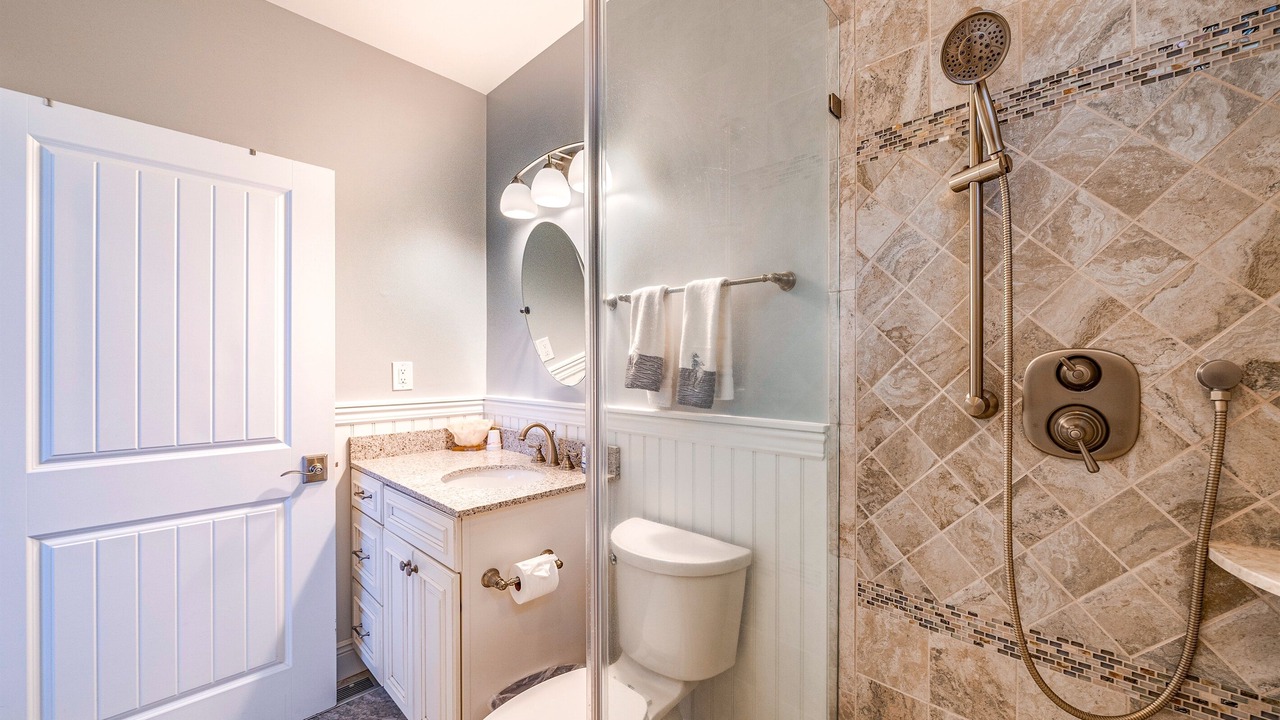 Photo of Bathroom in North End