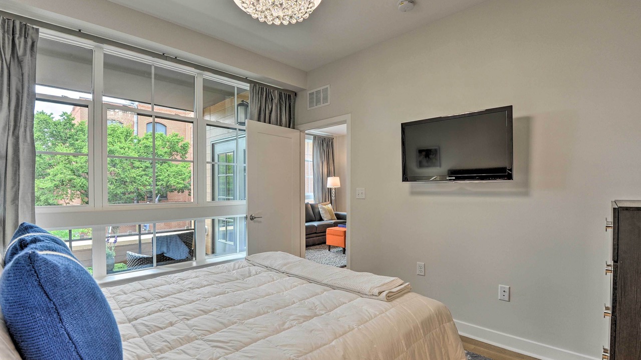 Photo of Bedroom in Murray Hill