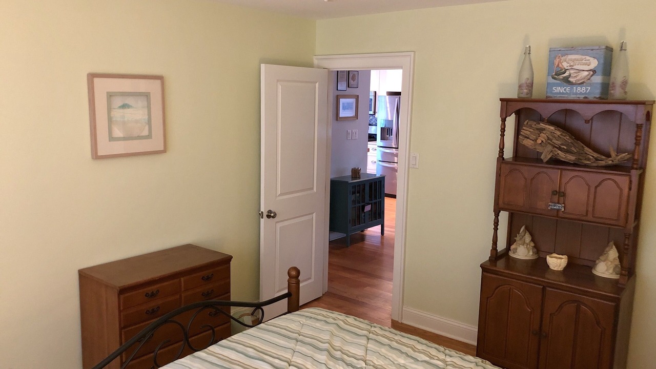 Photo of Bedroom in Ortley Beach