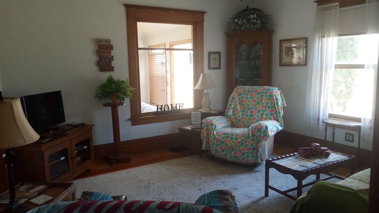 Photo of Livingroom in Monroe