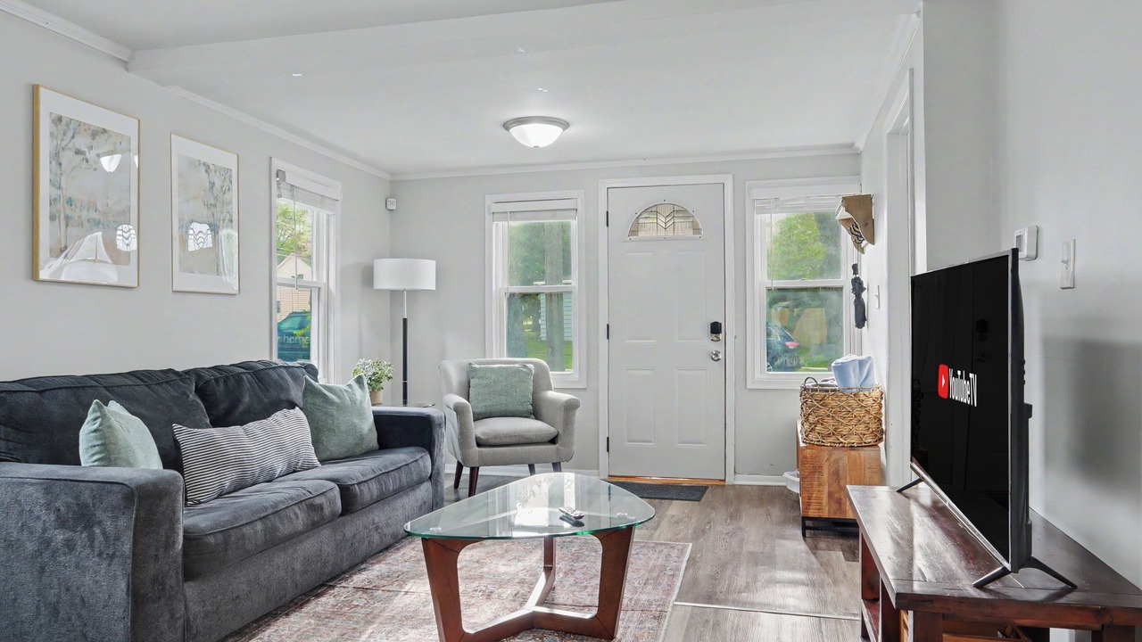 Photo of Livingroom in Libertyville