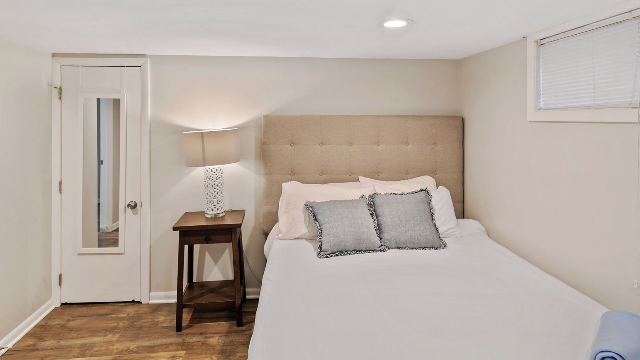 Photo of Bedroom in Libertyville