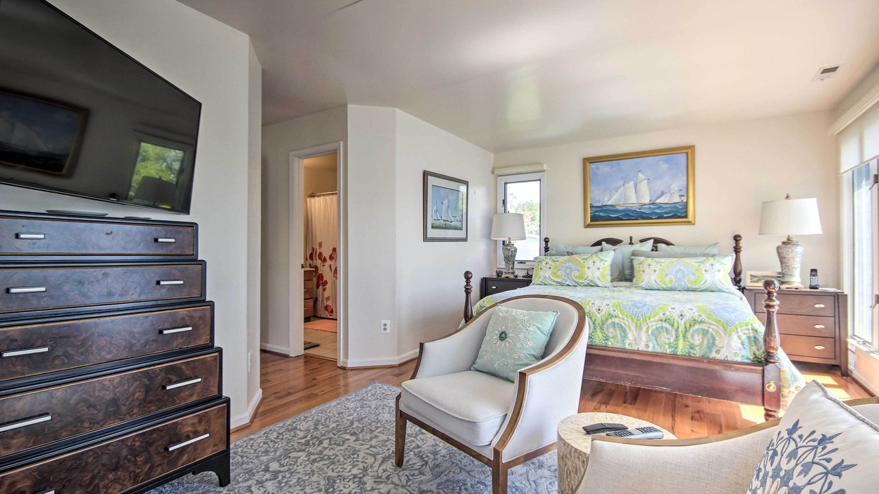 Photo of Bedroom in Shady Side