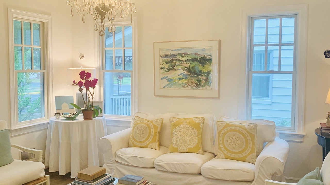 Photo of Livingroom in Spring Lake
