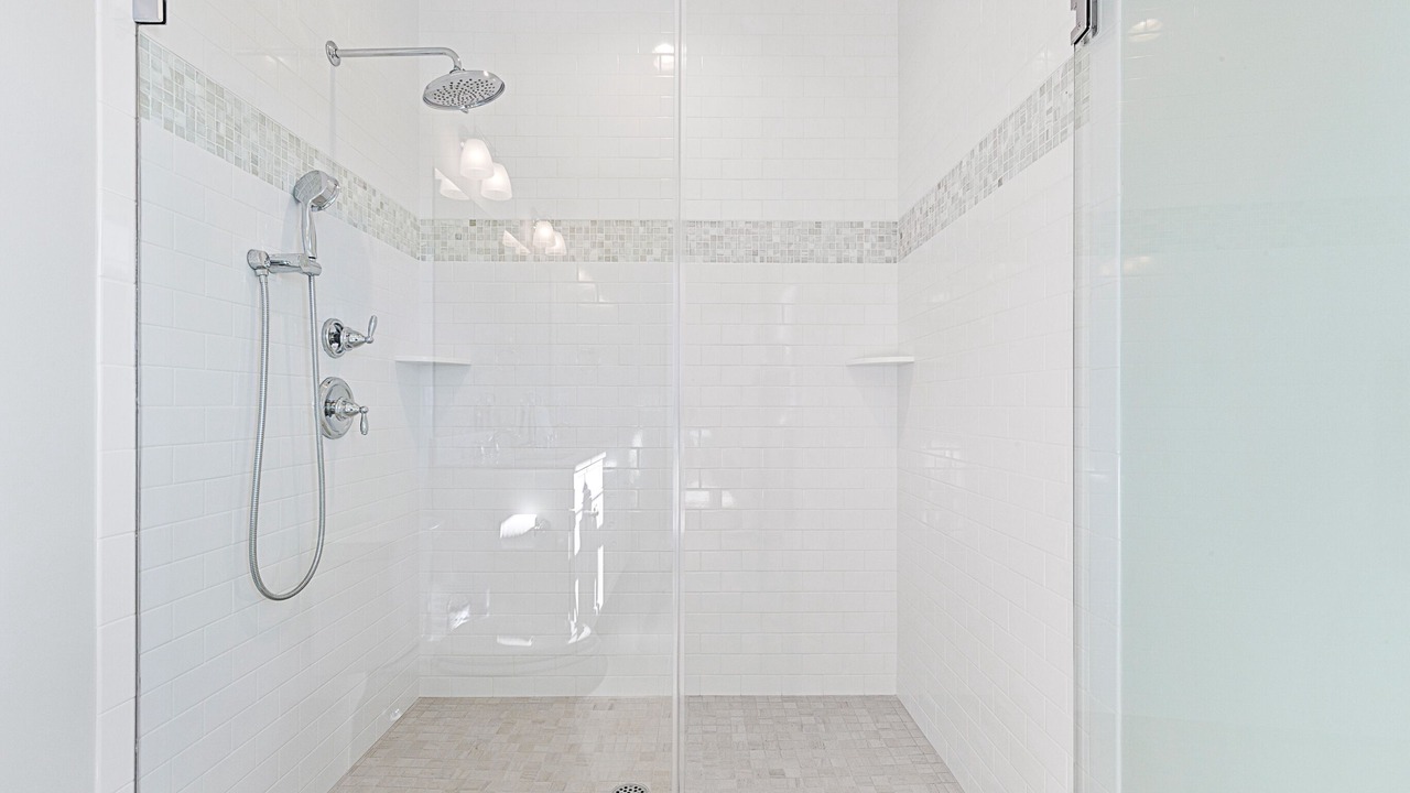 Photo of Bathroom in South Beach Haven