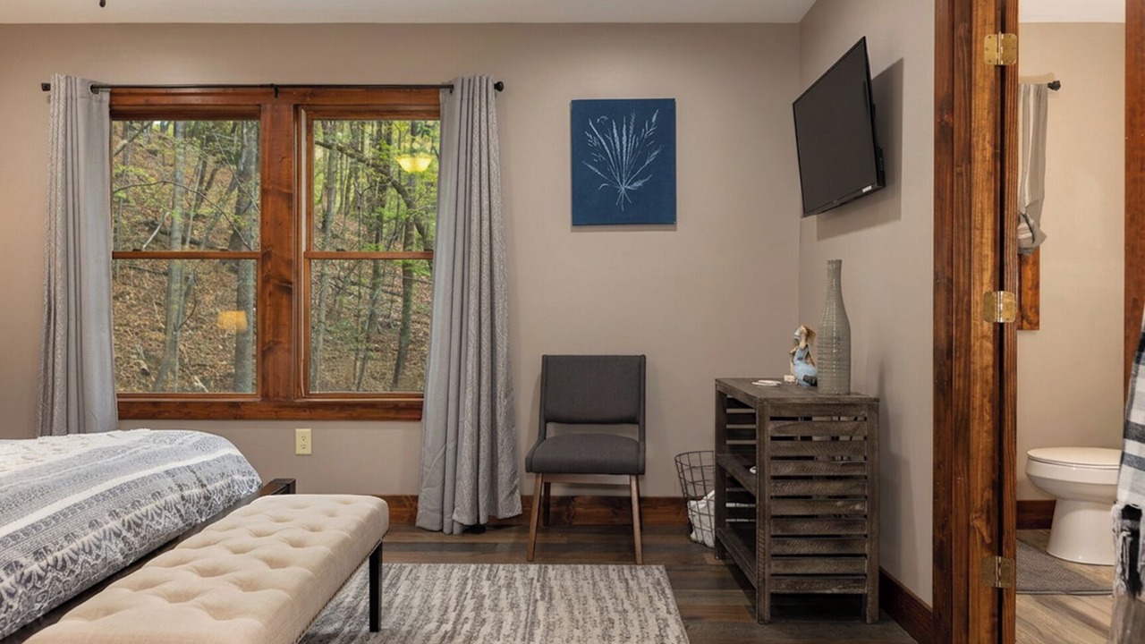 Photo of Bedroom in Deep Gap