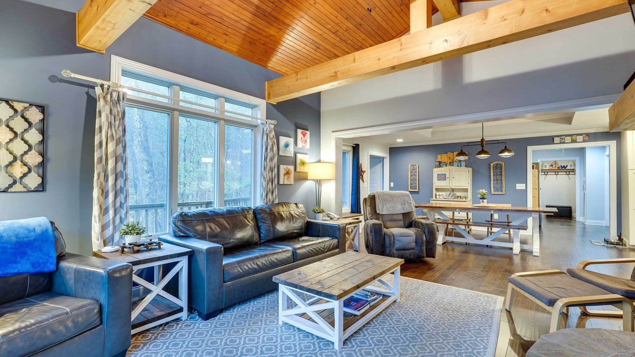 Photo of Livingroom in Butler