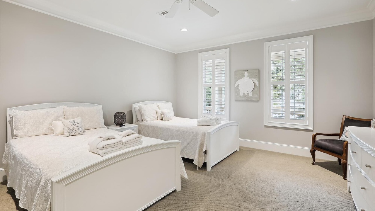 Photo of Bedroom in Palmetto Dunes