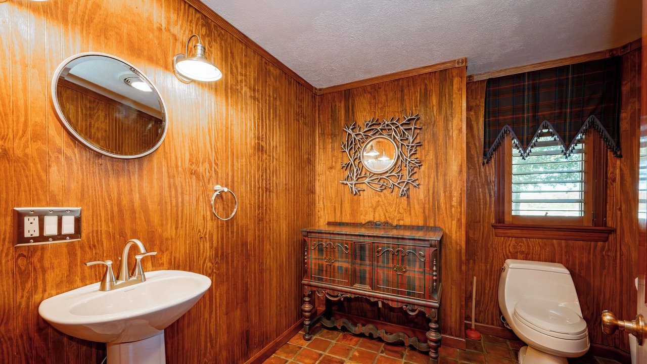 Photo of Bedroom in Crellin