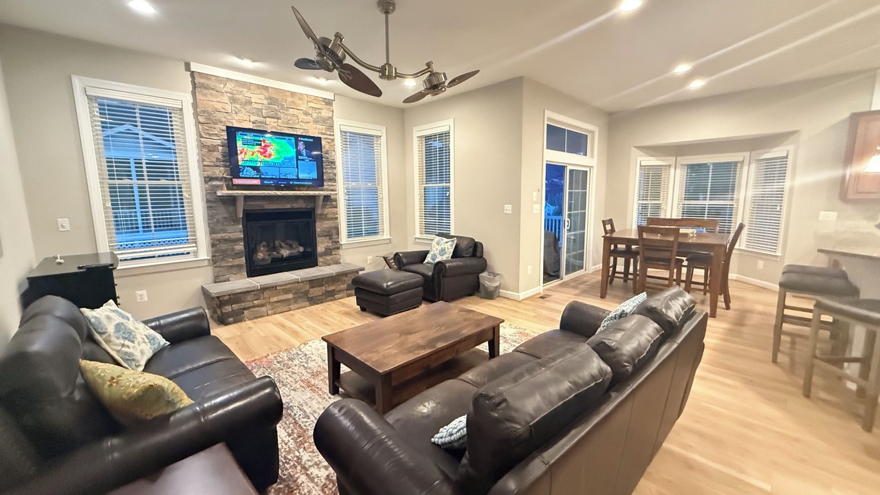 Photo of Livingroom in The Glade