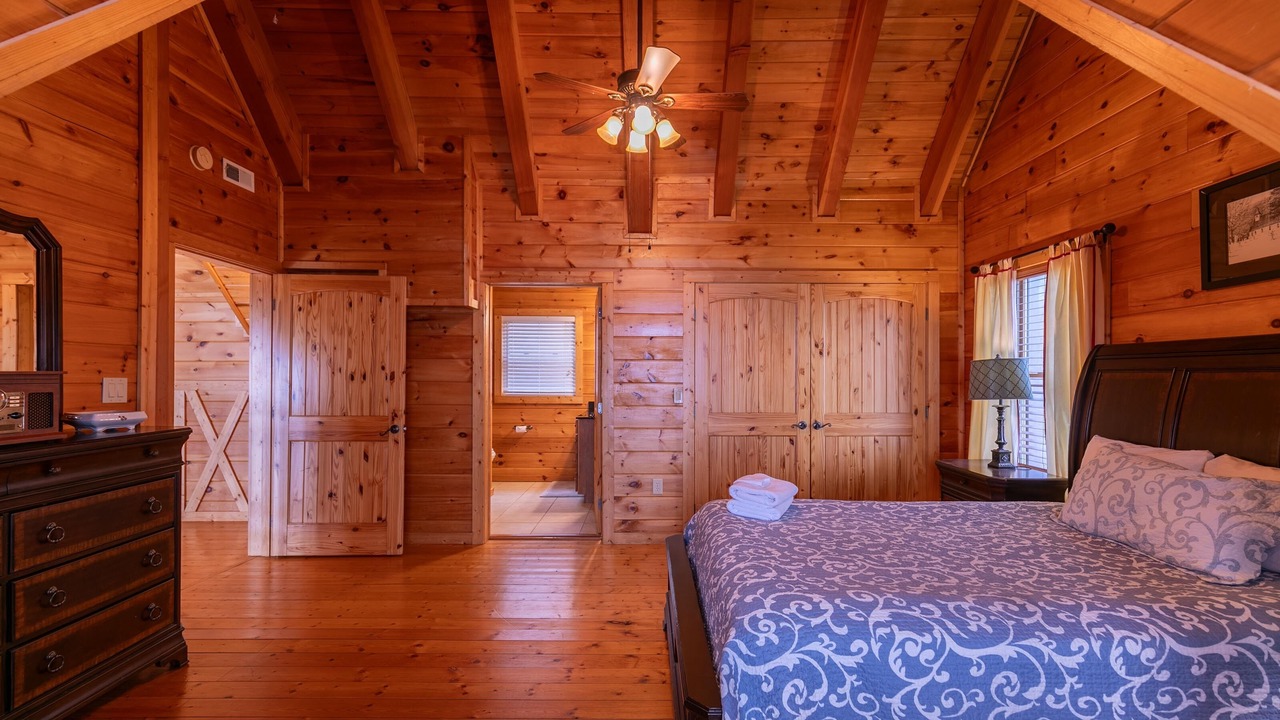 Photo of Bedroom in Deep Gap