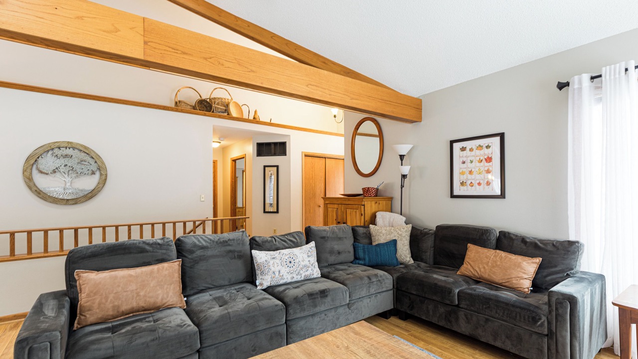 Photo of Livingroom in The Galena Territory