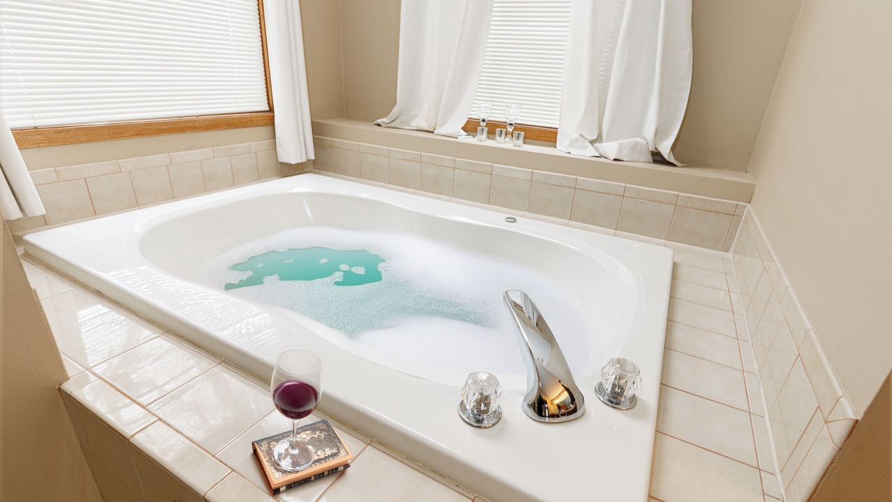 Photo of Bathroom in The Galena Territory