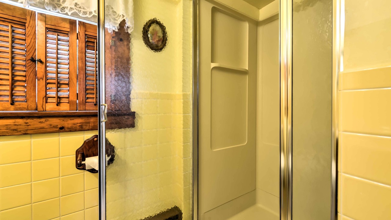 Photo of Bathroom in Ship Bottom