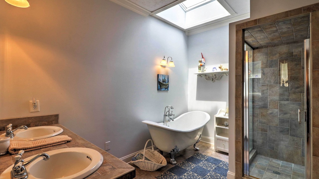 Photo of Bathroom in Lafayette