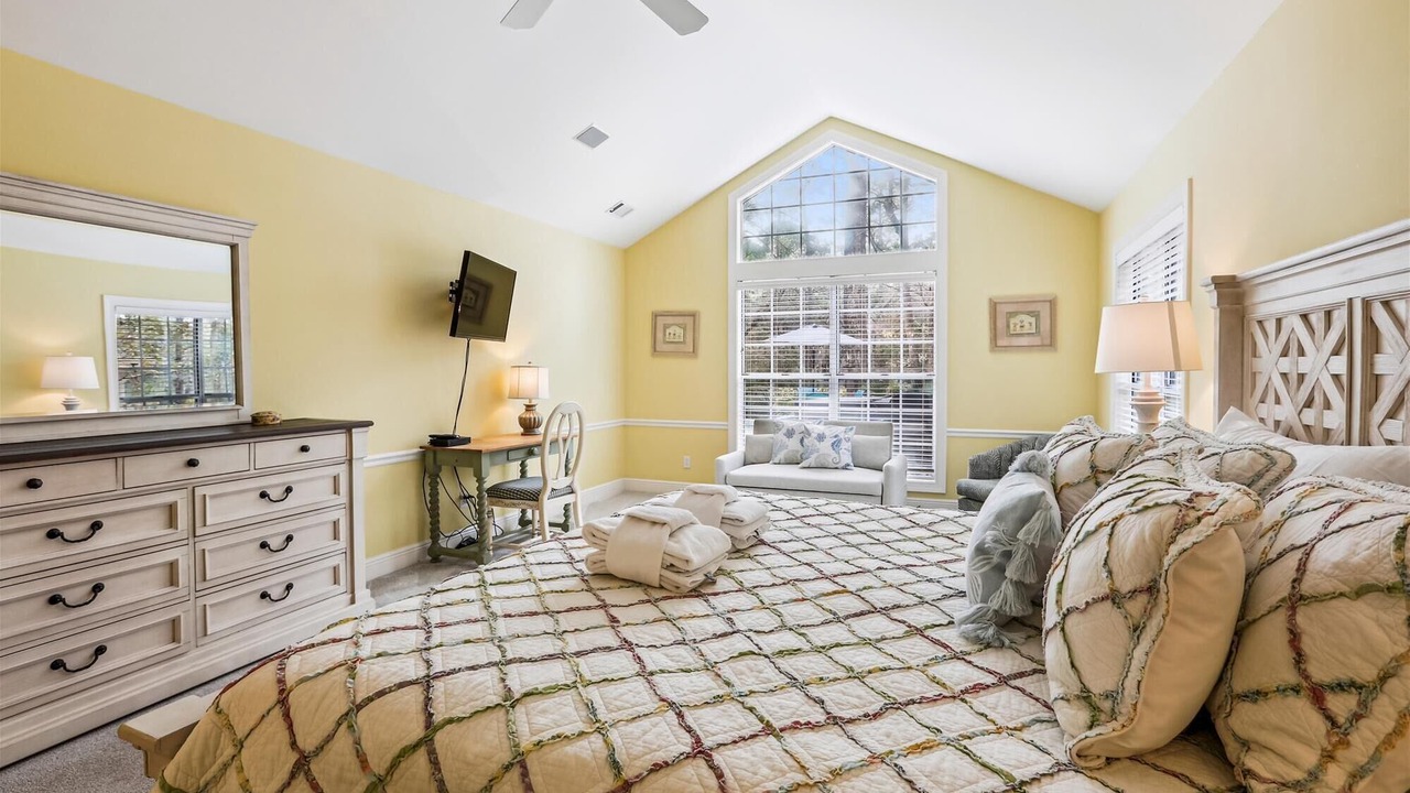 Photo of Bedroom in Palmetto Dunes