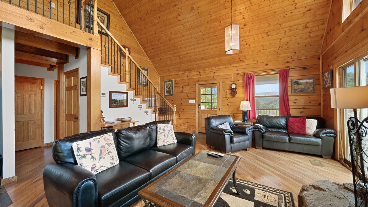 Photo of Livingroom in Boone