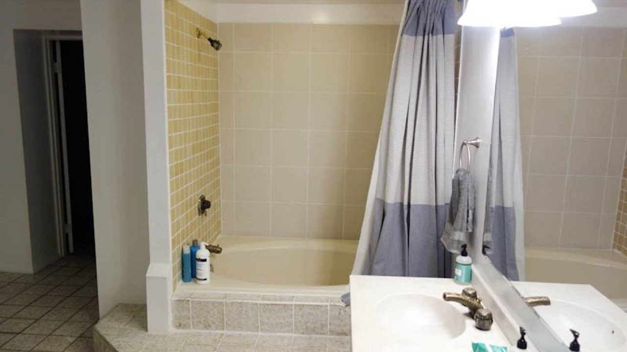 Photo of Bathroom in Barre Circle