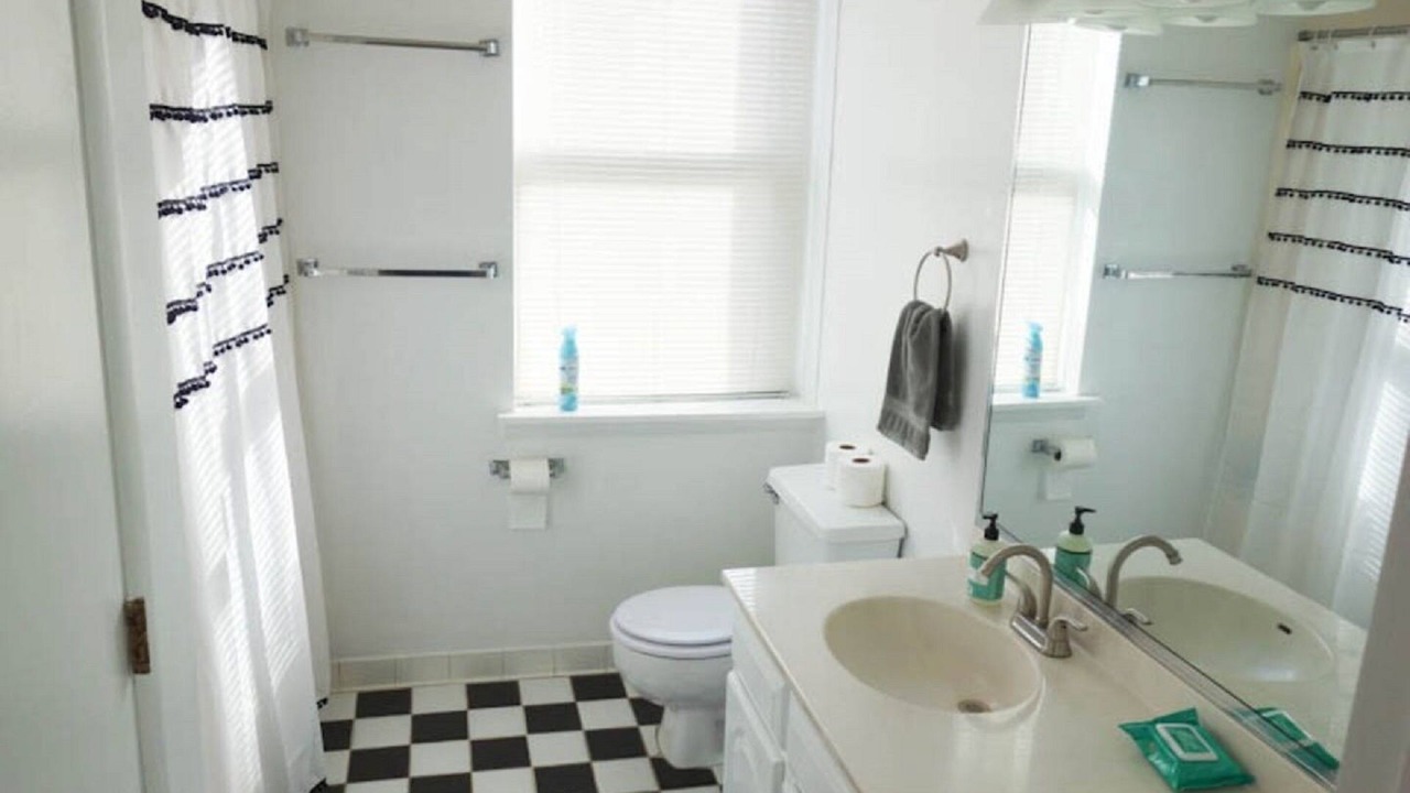 Photo of Bathroom in Barre Circle