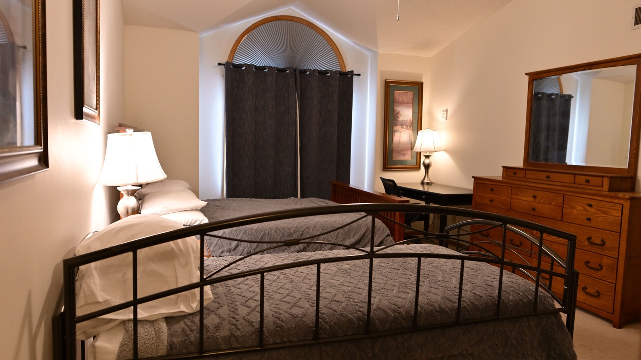 Photo of Bedroom in Urbandale