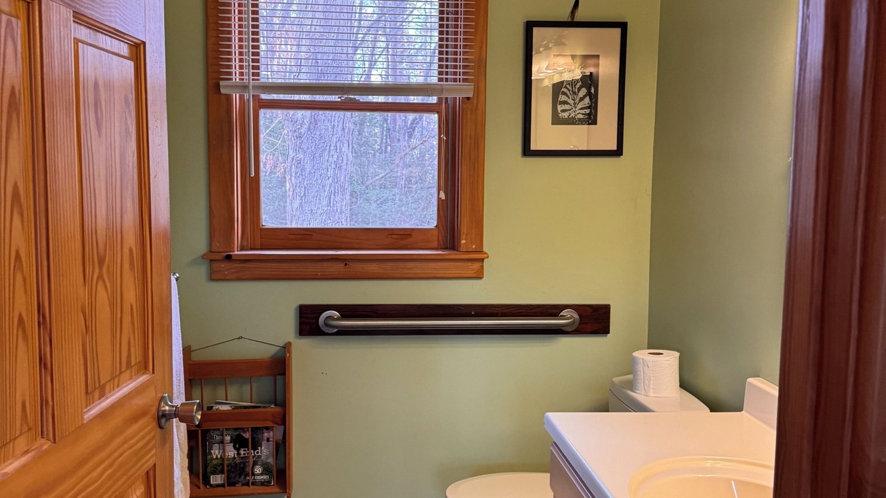 Photo of Bathroom in Tigerville