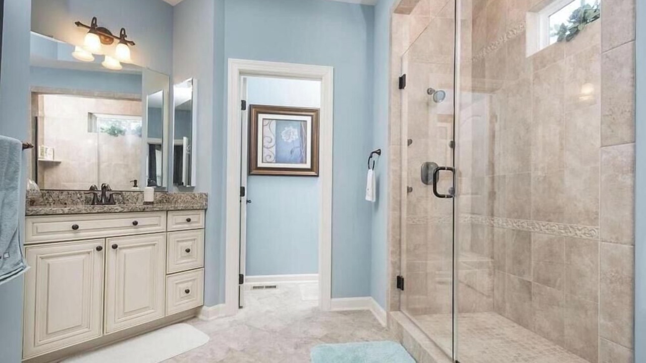 Photo of Bathroom in The Commons